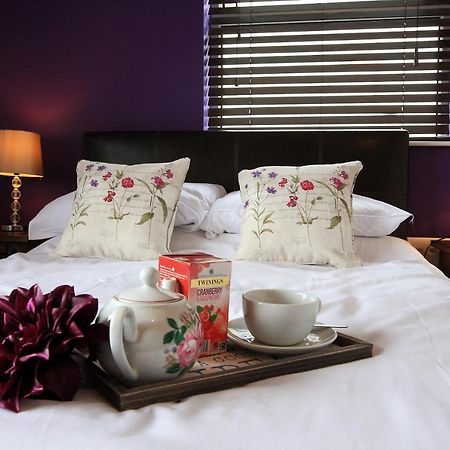 לונדונדרי Abbey Bed And Breakfast מראה חיצוני תמונה