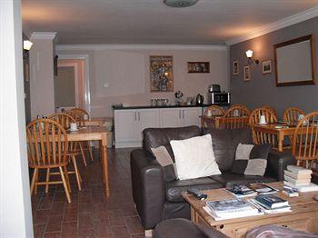 לונדונדרי Abbey Bed And Breakfast מראה חיצוני תמונה